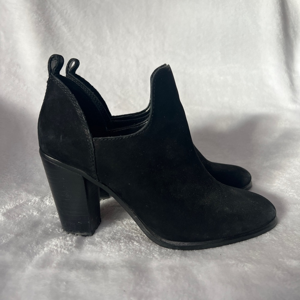 Vince Camuto Federa open-side booties